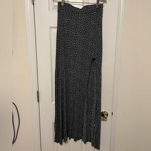 Brandy Melville floral skirt